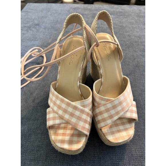 Ladies Soda Pink And White Espadrilles Size 7 - Picture 1 of 4
